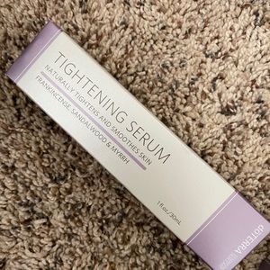 dōTERRA tightening serum NIB